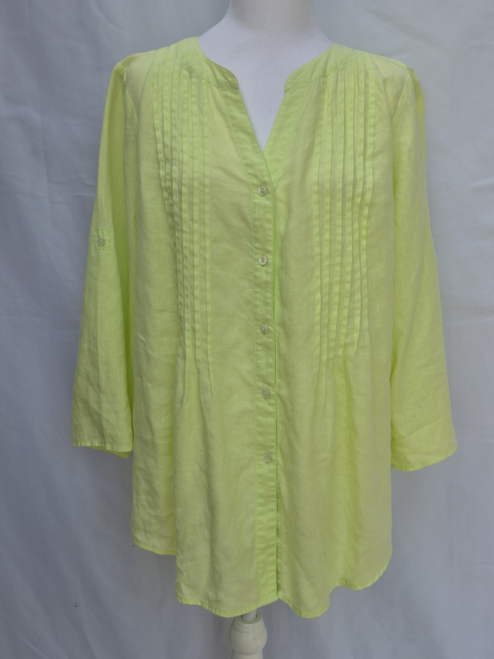 CHAUS Sport Neon Green 100% LINEN Button Down Blouse Roll Tab Sleeve Size M